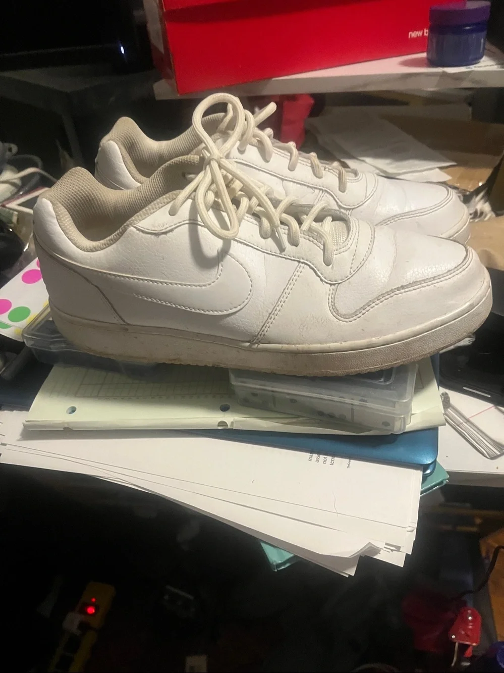 9.5 Nike White and Cream Men's Athletic Sneakers